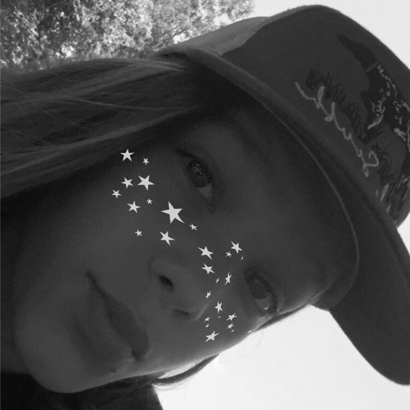 Meet your Posher, Presley - Picture 1 of 1